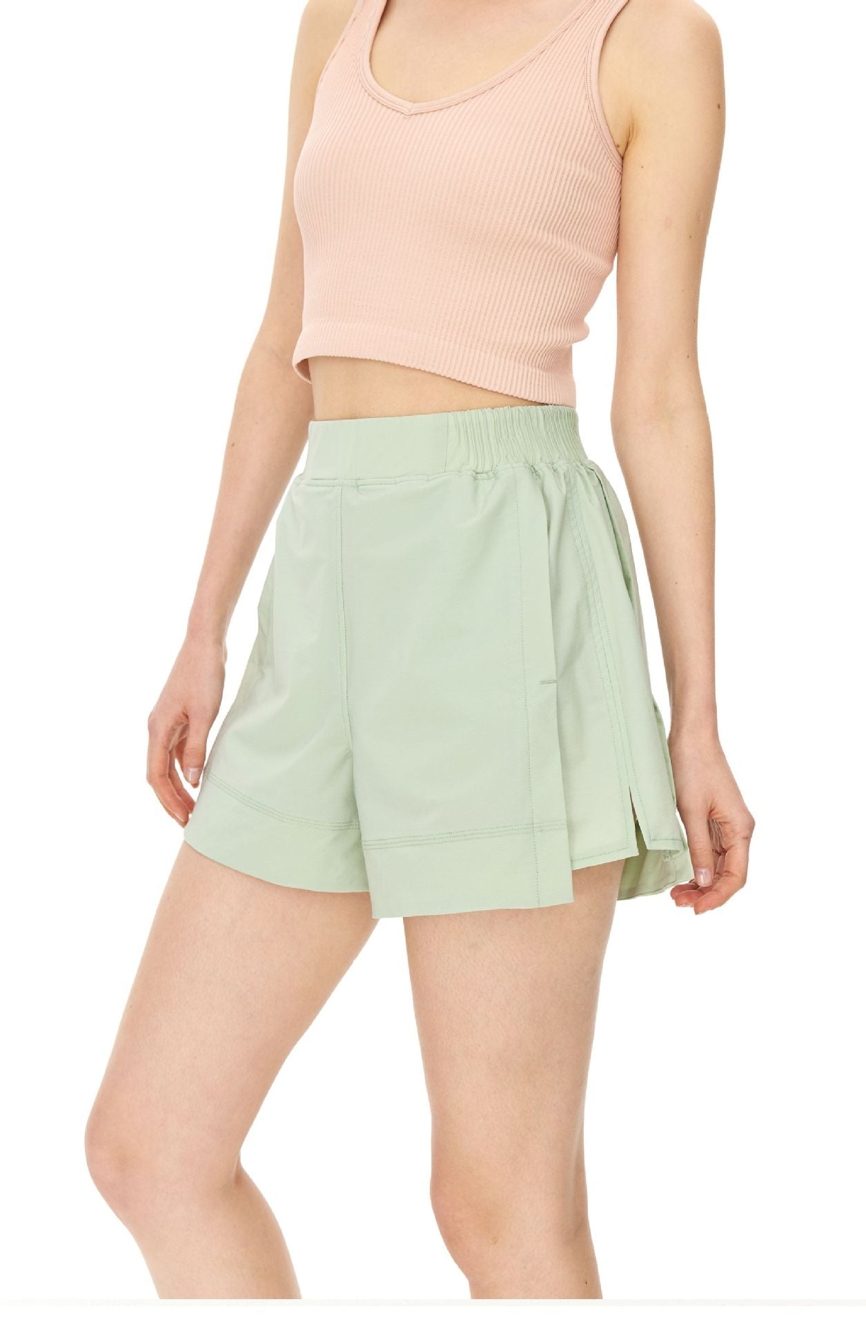 One-piece Waist Breathable Casual Shorts